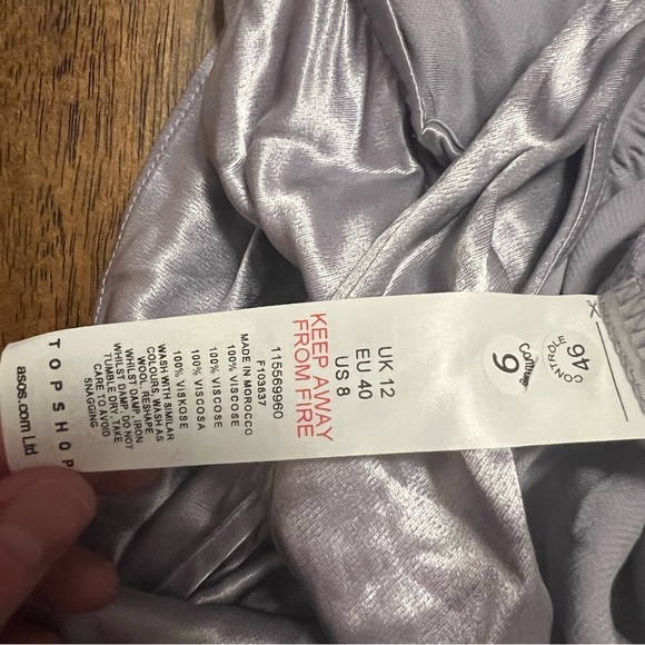 Topshop Silky Satin Lavender Maxi Dress Ruffles Plunge Neckline Side Slit Sz 8 - Picture 9 of 12